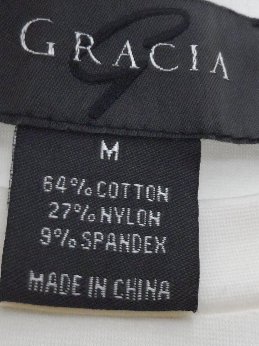 Gracia - Ruffle Sleeve Whyte Top- size M - Picture 3 of 7